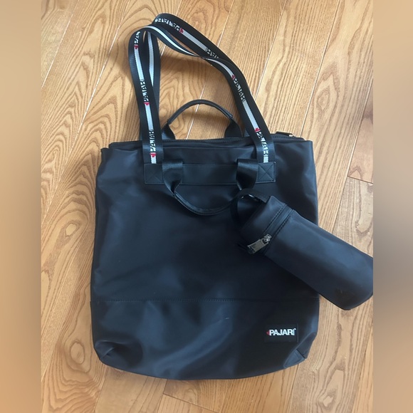 Pajar Tote Style Bag - Picture 1 of 3